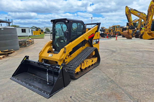 machinery hire to buy image